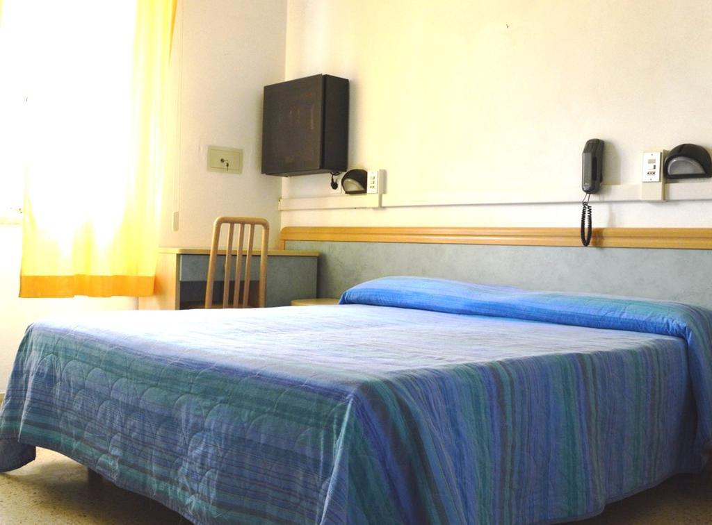 Hotel Lux 3*