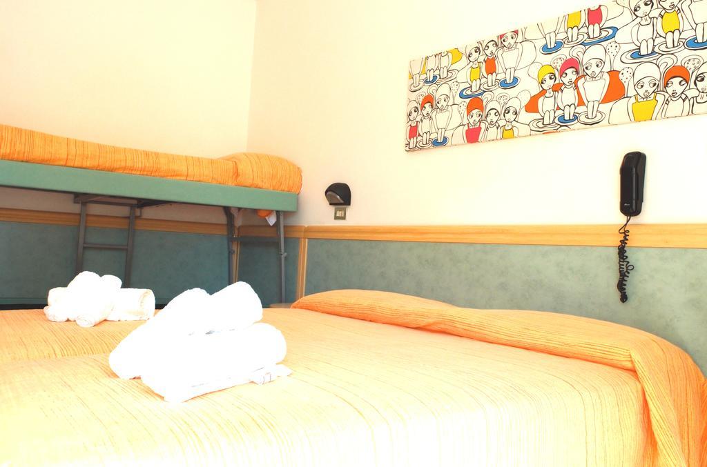 Hotel Lux 3*