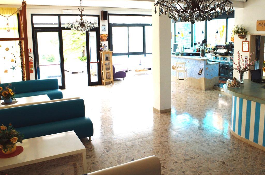 Hotel Lux 3*